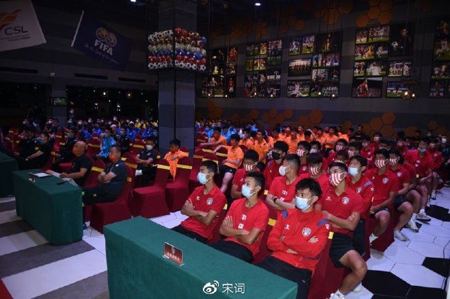 情事：善良的婶婶